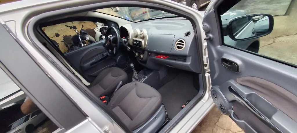 Fiat Uno - Carro Usado