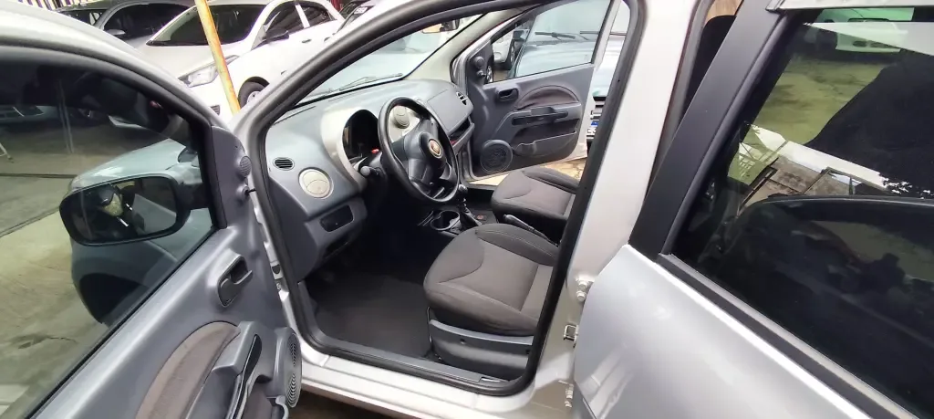 Fiat Uno - Carro Usado